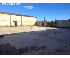 NAVE A LA VENTA EN COCENTAINA  UBICADA A LA ENTRADA DE LA POBLACIÓN.