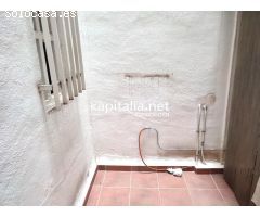 INTERESANTE VIVIENDA PLANTA BAJA A LA VENTA EN COCENTAINA UBICADA EN ZONA CENTRICA.