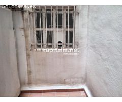 INTERESANTE VIVIENDA PLANTA BAJA A LA VENTA EN COCENTAINA UBICADA EN ZONA CENTRICA.