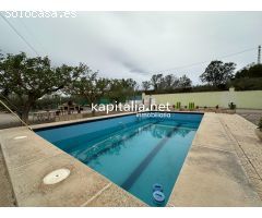 Chalet a la venta en Cocentaina, Alicante.