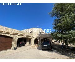 Espectacular chalet a la venta en Olleria