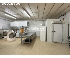 TRASPASO DE NEGOCIO Y VENTA DE LOCAL COMERCIAL