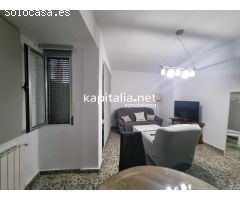 Piso con patio a la venta en Ontinyent