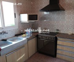 CASA A LA VENTA EN EL PUEBLO DE MONTAVERNER.