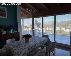Chalet pareado con piscina a la venta en Cocentaina