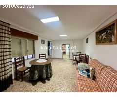 Gran casa a la venta en Agullent