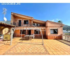 Casa con parcela a la venta en Alfauir.
