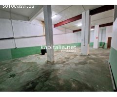 Venta o alquiler de nave o gran local comercial en Olleria