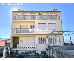 Edificio a la venta en Beniarrés.