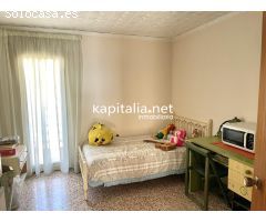 Edificio a la venta en Beniarrés.