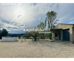 Chalet a la venta en termino de  Agullent (Valencia)