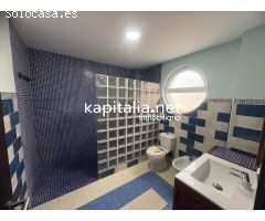 BONITA CASA A LA VENTA CON BAJO COMERCIAL Y PISO DUPLEX EN ADOR
