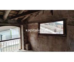 CASA EN VENTA EN AGRES