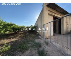 NAVE COMERCIAL SOBRE PARCELA DE TERRENO A LA VENTA EN LA LLOSA DE RANES