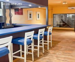 EN VENTA LOCAL COMERCIAL - BAR CON LICENCIA CAFE CONCERT