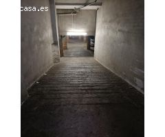 GARAJE COMPLETO DE 12 PLAZAS EN ZONA CÉNTRICA