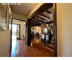 ¡Descubre la Joya de Bonavista! Amplio Chalet Independiente con Infinitas Posibilidades en Elche