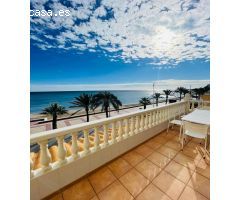 PRECIOSO PISO EN PRIMEA LÍNEA DE LA PLAYA DEL CAMPELLO.