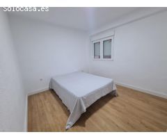 Piso en venta reformado en calle Dr. Bergez, Carolinas.