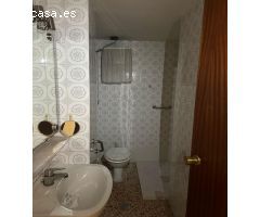 Oportunidad de vivienda para reformar en la zona de Benalúa.