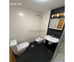 Bonita vivienda en urbanización zona Babel.