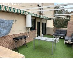 Bonito ático-dúplex en la zona de Carolinas Bajas.