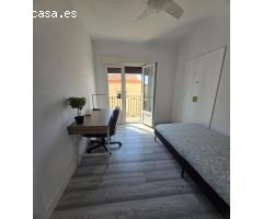 Amplia vivienda reformada en la zona del Mercado.
