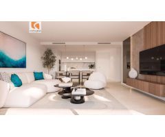 APARTAMENTO EN VENTA EN ESTEPONA CON VISTA AL MAR