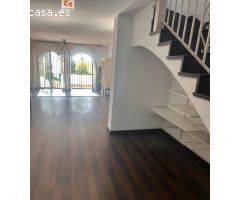 SE VENDE CASA ADOSADA EN BEL.AIR / CANCELADA / COSTALITA