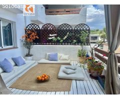 Apartamento Reformado con Amplia Terraza y Vistas en Selwo Hills, Estepona