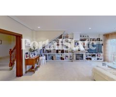 Pareado en Venta en Valencia de las Torres, Valencia