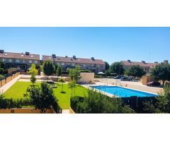 SERVICHECK INMOBILIARIA vende chalet en cobeña
