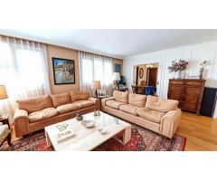 Exclusivo Chalet Independiente en Monteclaro – Amplia Parcela y Vistas Inigualables