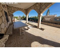 Chalet en Venta en Novelda, Alicante