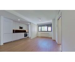 Apartamento en Alquiler en Madrid de las Caderechas, Madrid