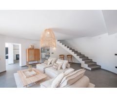 Preciosa villa moderna a 400 metros de la playa