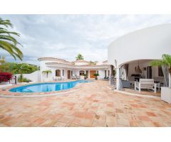 Villa única y acogedora de estilo tradicional ibicenco