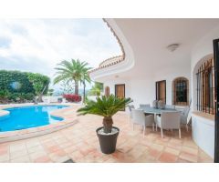 Villa única y acogedora de estilo tradicional ibicenco