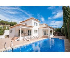 Villa que combina elegancia y lujo