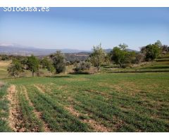Finca rústica con casa, pajar y corrales en Benabarre