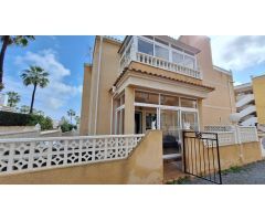 Chalet en Orihuela Costa - Zona Villamartín-Las Filipinas