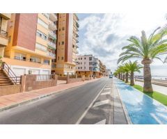 Escapada perfecta: casa soleada con licencia turistica, a paso del mar