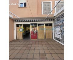 Comercio de venta en la playa de Xeraco