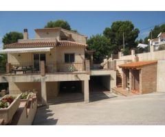 Chalet de venta en Oliva