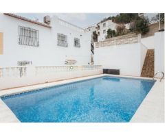Chalet en venta en Oliva