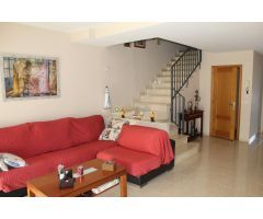 Casa adosada de venta en Piles