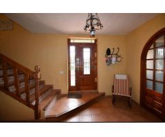 Villa en venta en Agres