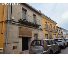 Casa de Pueblo en Venta en Alcàntera de Xúquer, Valencia