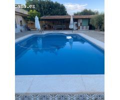 SE VENDE CASA EN CAÑADA HERMOSA CON PISCINA