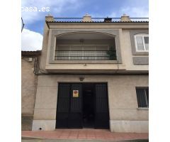 CASA EN TOTANA 500 m2.